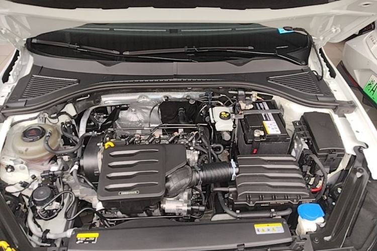 Used Volkswagen Bora 2021 1.5L Automatic Fashionable Smart Connectivity Version Engine Bay