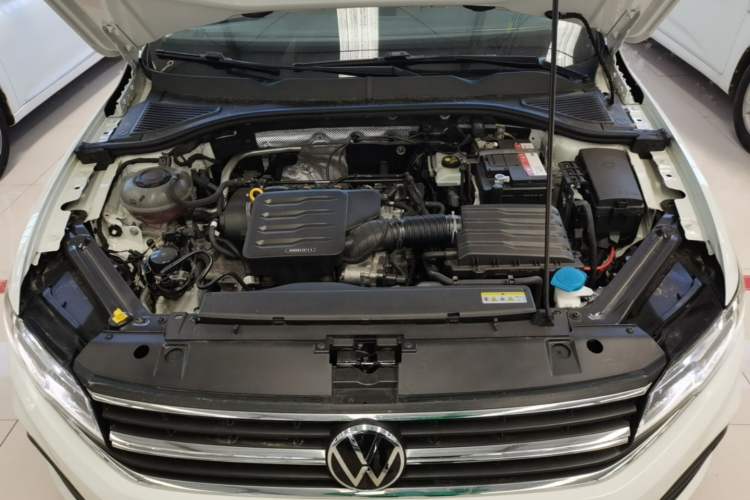 Used Volkswagen Bora 2021 1.5L Automatic Fashionable Smart Connectivity Version Engine Bay