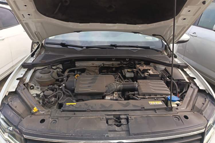 Used Volkswagen Bora 2021 1.5L Automatic Fashionable Smart Connectivity Version Engine Bay