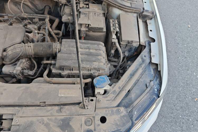 Used Volkswagen Bora 2021 1.5L Automatic Elite Smart Connect Edition Engine Bay Left