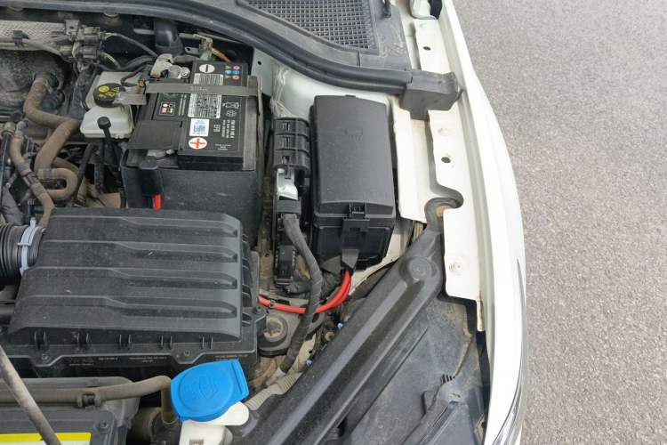 Used Volkswagen Bora 2021 1.5L Automatic Elite Smart Connect Edition Engine Bay Left