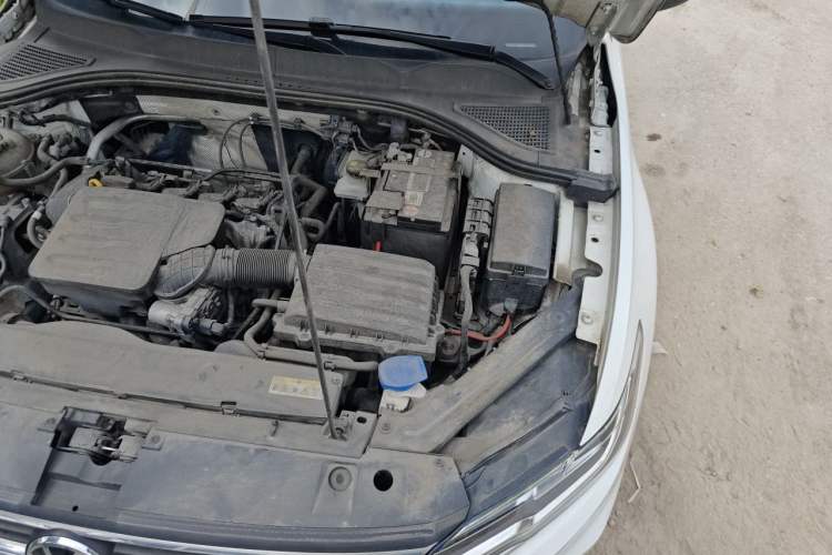 Used Volkswagen Bora 2021 1.5L Manual Fashion Smart Connect Edition Engine Bay Left