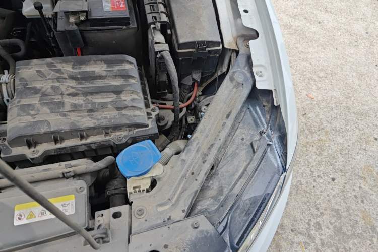 Used Volkswagen Bora 2021 1.5L Automatic Elite Smart Connect Edition Engine Bay Left