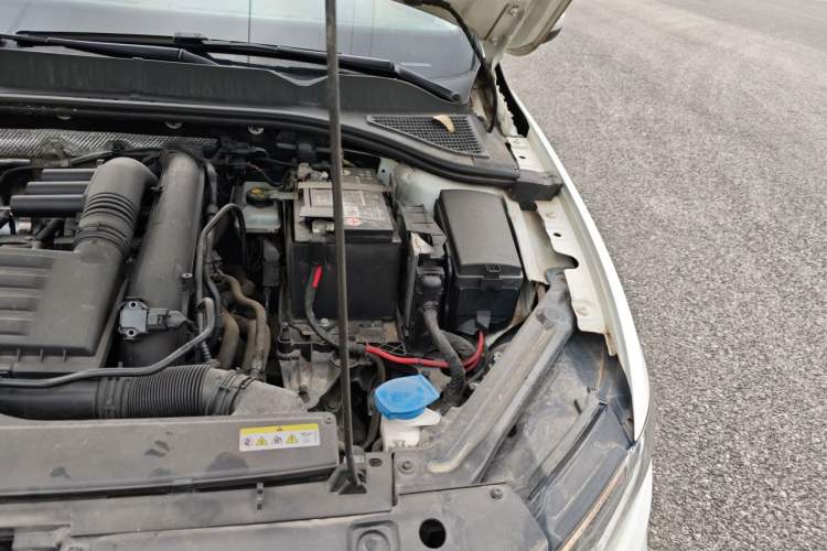 Used Volkswagen Bora 2021 280TSI DSG Elite Smart Connectivity Version Engine Bay Left