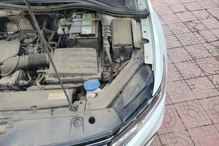 Used Volkswagen Bora 2021 1.5L Automatic 30th Anniversary Edition Engine Bay Left