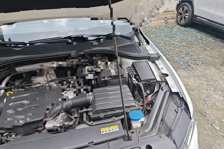 Used Volkswagen Bora 2021 1.5L Automatic Elite Smart Connect Edition Engine Bay Left