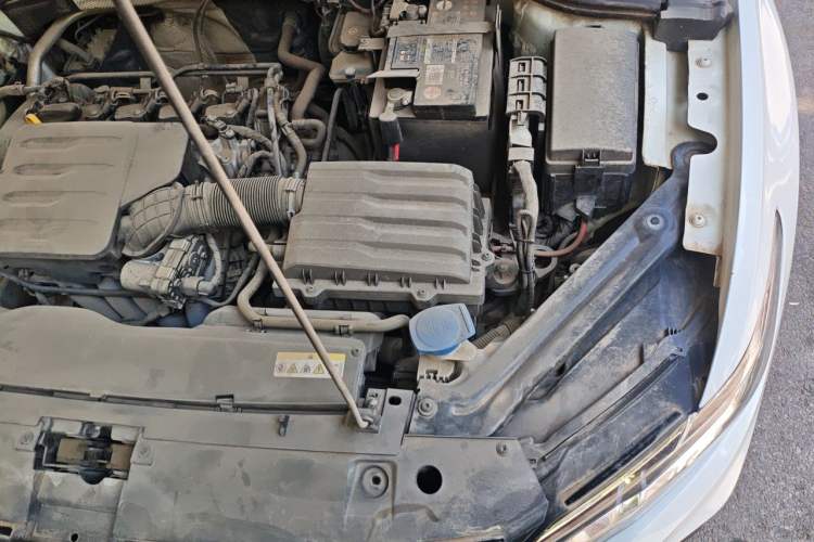 Used Volkswagen Bora 2021 1.5L Automatic Comfort Smart Connect Edition Engine Bay Left