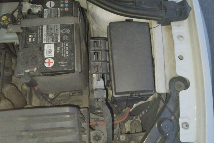 Used Volkswagen Bora 2021 1.5L Automatic Elite Smart Connect Edition Engine Bay Left