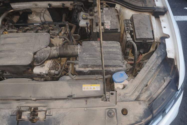 Used Volkswagen Bora 2021 1.5L Automatic Elite Smart Connect Edition Engine Bay Left