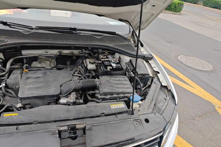 Used Volkswagen Bora 2021 1.5L Automatic Comfort Smart Connect Edition Engine Bay Left