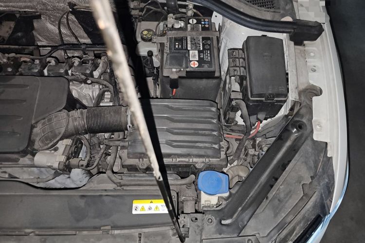 Used Volkswagen Bora 2021 1.5L Automatic Comfort Smart Connect Edition Engine Bay Left