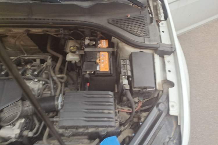 Used Volkswagen Bora 2021 1.5L Automatic Fashionable Smart Connectivity Version Engine Bay Left