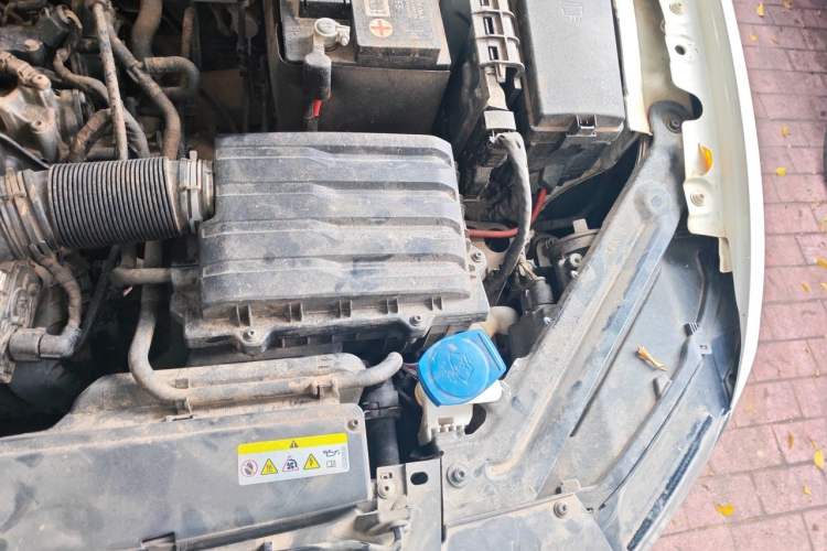 Used Volkswagen Bora 2021 1.5L Automatic Fashionable Smart Connectivity Version Engine Bay Left