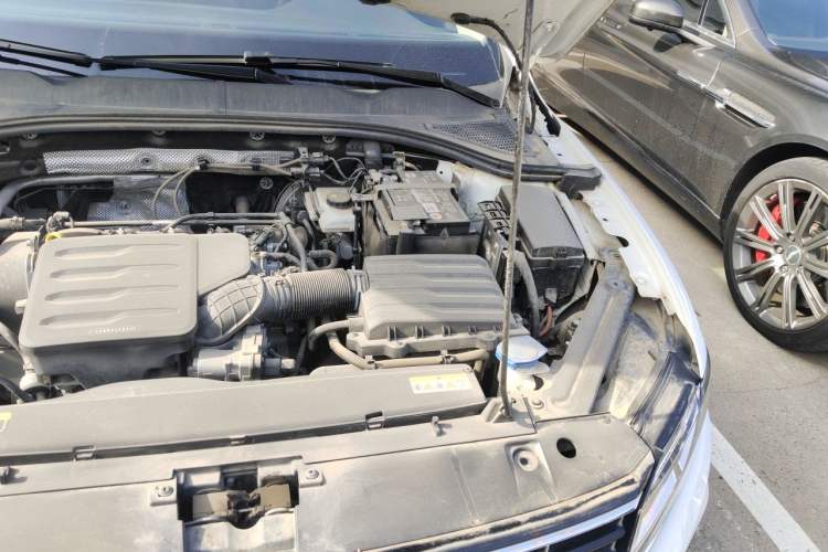 Used Volkswagen Bora 2021 1.5L Automatic Comfort Smart Connect Edition Engine Bay Left