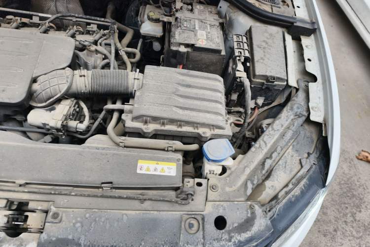 Used Volkswagen Bora 2021 1.5L Manual Comfort Smart Connect Edition Engine Bay Left