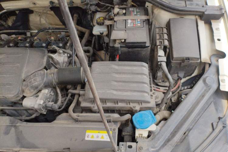 Used Volkswagen Bora 2021 1.5L Automatic Elite Smart Connect Edition Engine Bay Left