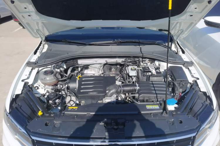 Used Volkswagen Bora 2021 1.5L Automatic Elite Smart Connect Edition Engine Bay