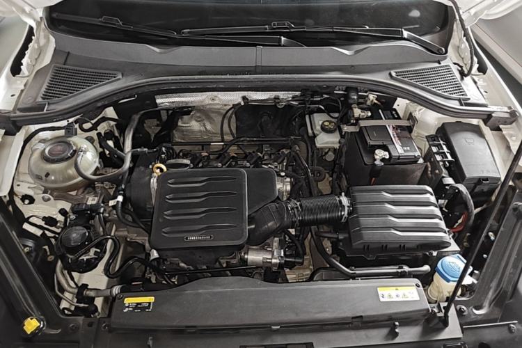Used Volkswagen Bora 2021 1.5L Automatic Elite Smart Connect Edition Engine Bay