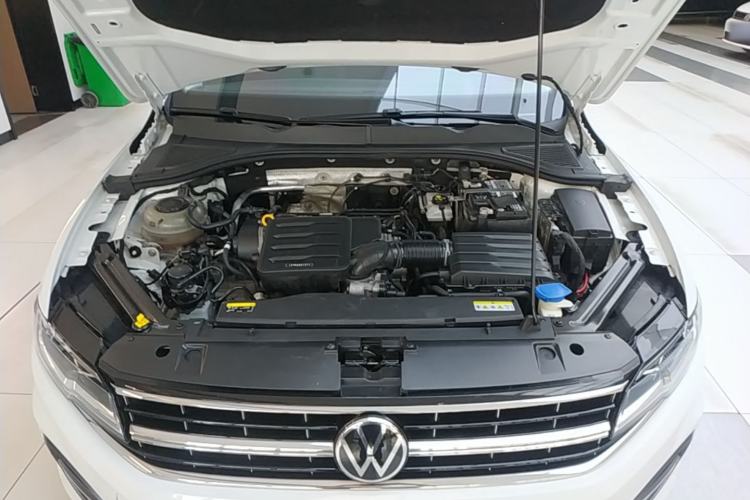 Used Volkswagen Bora 2021 1.5L Automatic Elite Smart Connect Edition Engine Bay