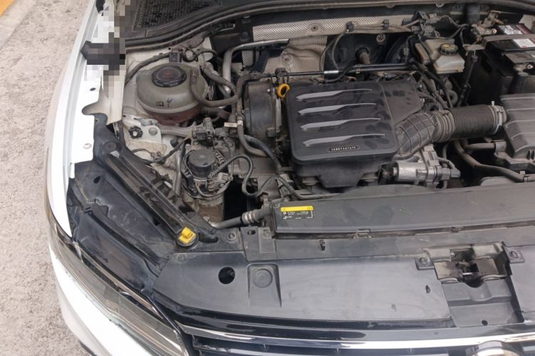 Used Volkswagen Bora 2021 1.5L Automatic Elite Smart Connect Edition Engine Bay Right