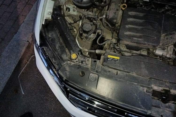 Used Volkswagen Bora 2021 1.5L Automatic Comfort Smart Connect Edition Engine Bay Right