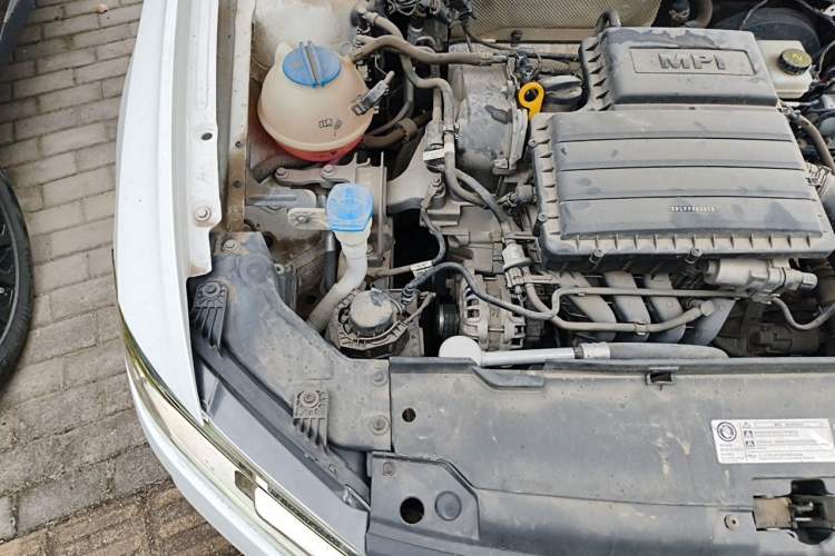 Used Volkswagen Bora 2021 1.5L Automatic Fashionable Smart Connectivity Version Engine Bay Right
