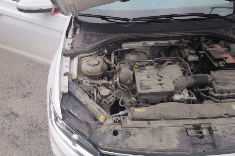 Used Volkswagen Bora 2021 1.5L Automatic Fashionable Smart Connectivity Version Engine Bay Right