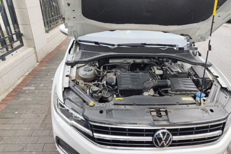 Used Volkswagen Bora 2021 1.5L Automatic Elite Smart Connect Edition Engine Bay Right