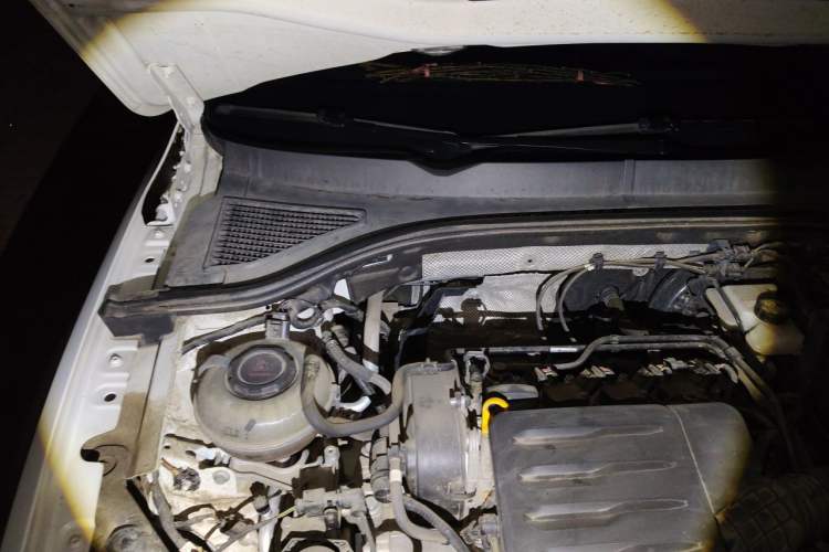 Used Volkswagen Bora 2021 1.5L Automatic Fashionable Smart Connectivity Version Engine Bay Right