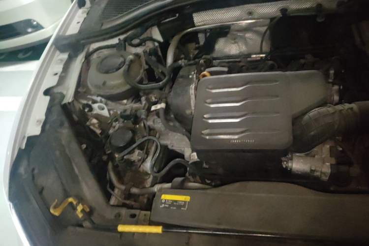Used Volkswagen Bora 2021 1.5L Automatic Fashionable Smart Connectivity Version Engine Bay Right