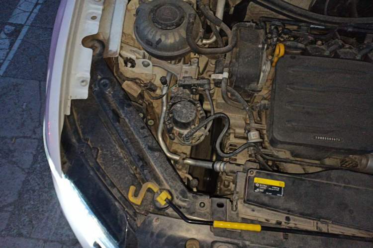Used Volkswagen Bora 2021 1.5L Automatic Elite Smart Connect Edition Engine Bay Right