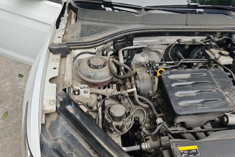 Used Volkswagen Bora 2021 1.5L Automatic Comfort Smart Connect Edition Engine Bay Right