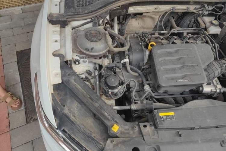Used Volkswagen Bora 2021 1.5L Automatic Comfort Smart Connect Edition Engine Bay Right