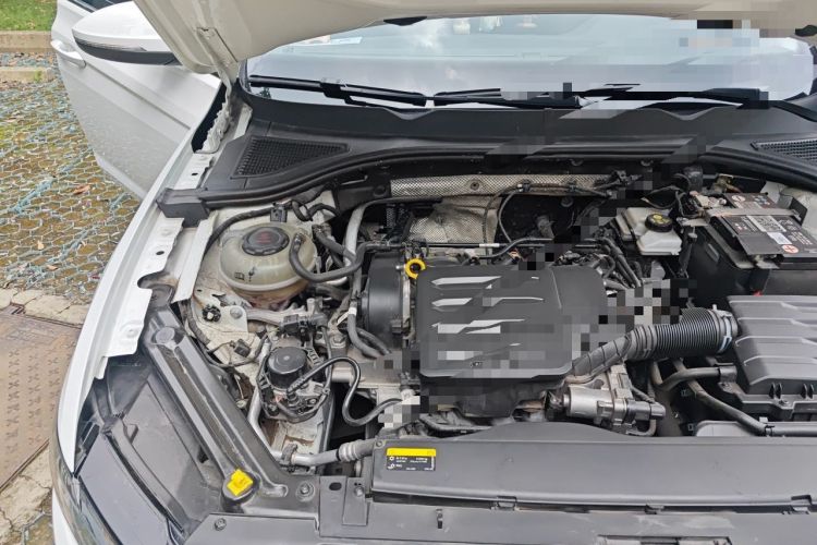 Used Volkswagen Bora 2021 1.5L Automatic Elite Smart Connect Edition Engine Bay Right