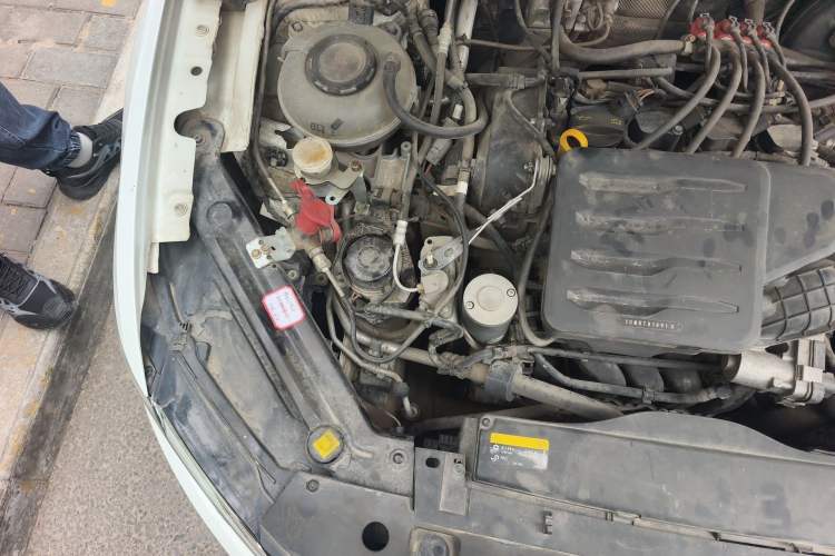 Used Volkswagen Bora 2021 1.5L Manual Comfort Smart Connect Edition Engine Bay Right
