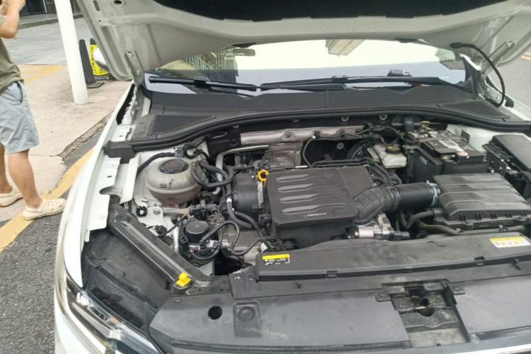 Used Volkswagen Bora 2021 1.5L Automatic Fashionable Smart Connectivity Version Engine Bay Right
