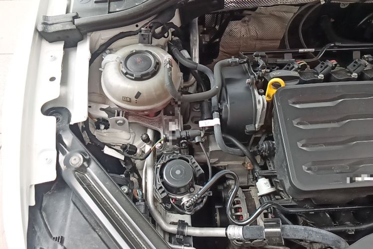 Used Volkswagen Bora 2021 1.5L Automatic Fashionable Smart Connectivity Version Engine Bay Right