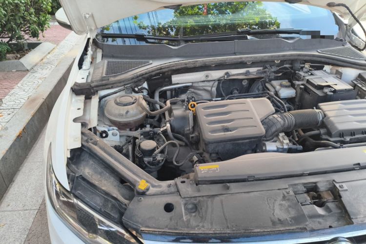 Used Volkswagen Bora 2021 1.5L Automatic Elite Smart Connect Edition Engine Bay Right