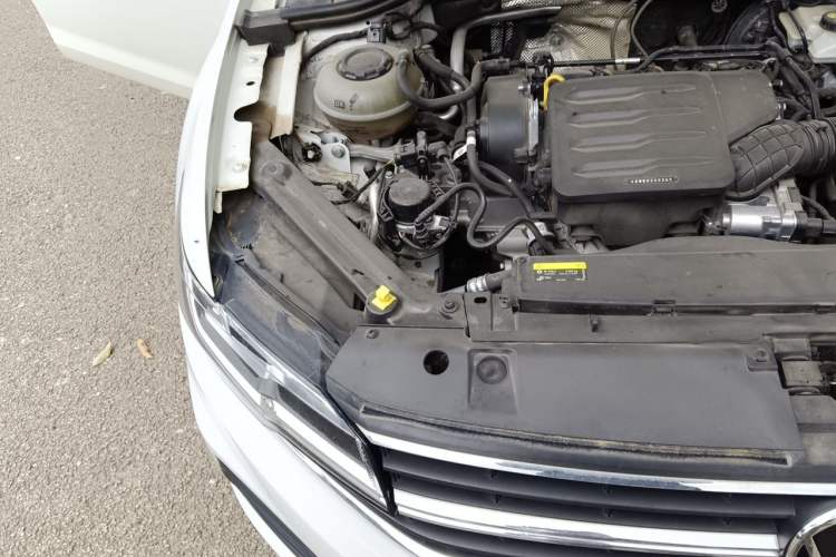 Used Volkswagen Bora 2021 1.5L Automatic Fashionable Smart Connectivity Version Engine Bay Right