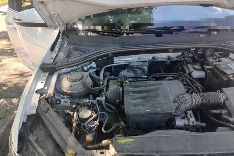 Used Volkswagen Bora 2021 1.5L Automatic Elite Smart Connect Edition Engine Bay Right
