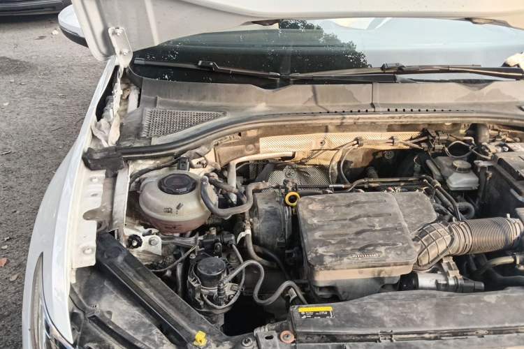 Used Volkswagen Bora 2021 1.5L Automatic Comfort Smart Connect Edition Engine Bay Right