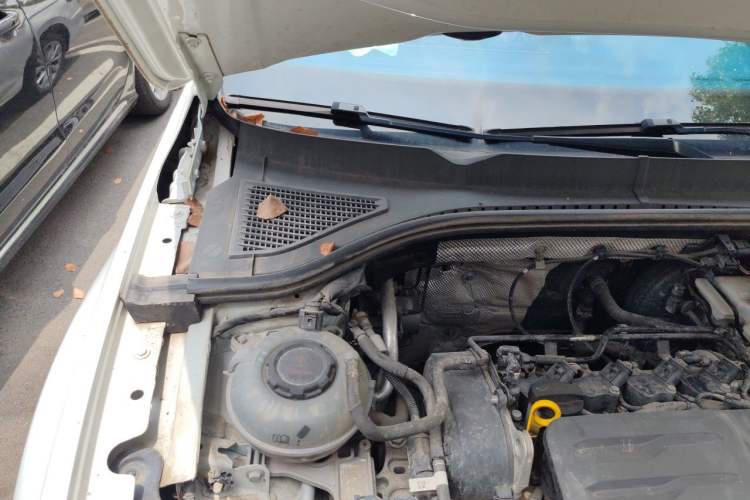 Used Volkswagen Bora 2021 1.5L Automatic Elite Smart Connect Edition Engine Bay Right