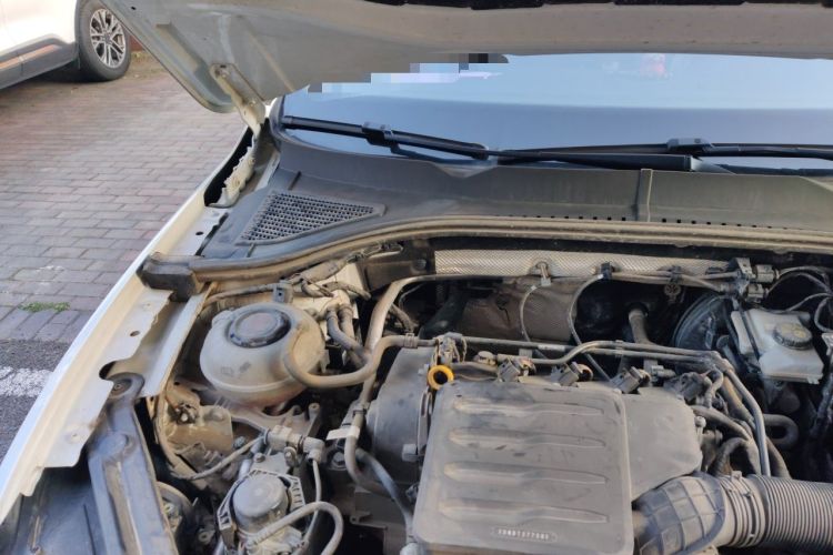 Used Volkswagen Bora 2021 1.5L Automatic Elite Smart Connect Edition Engine Bay Right
