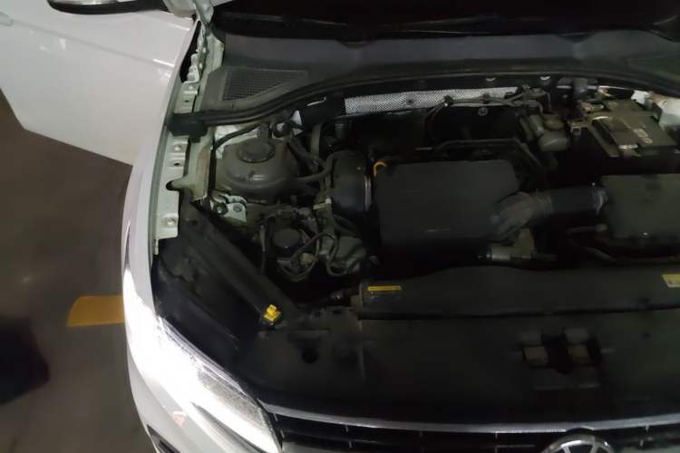 Used Volkswagen Bora 2021 1.5L Automatic Comfort Smart Connect Edition Engine Bay Right