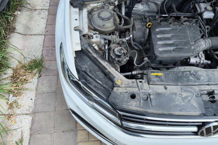Used Volkswagen Bora 2021 1.5L Automatic Comfort Smart Connect Edition Engine Bay Right