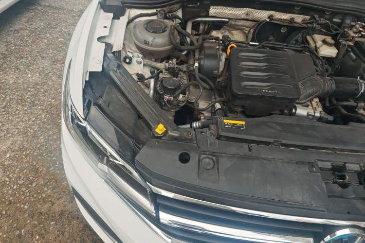 Used Volkswagen Bora 2021 1.5L Automatic Fashionable Smart Connectivity Version Engine Bay Right