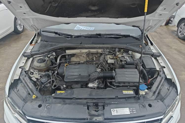 Used Volkswagen Bora 2021 1.5L Automatic Elite Smart Connect Edition Engine Bay