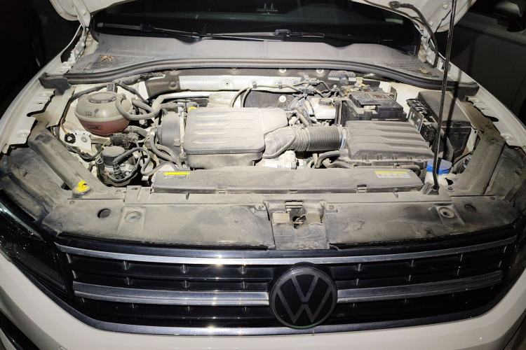 Used Volkswagen Bora 2021 1.5L Automatic Elite Smart Connect Edition Engine Bay