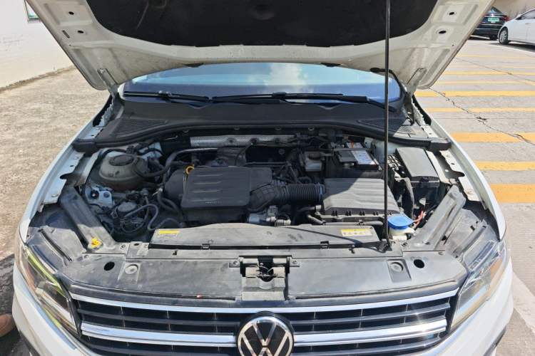 Used Volkswagen Bora 2021 1.5L Automatic Elite Smart Connect Edition Engine Bay