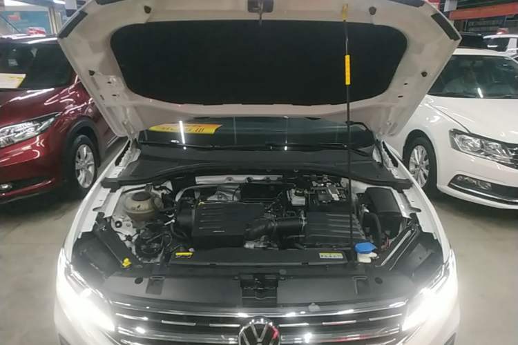 Used Volkswagen Bora 2021 1.5L Automatic Fashionable Smart Connectivity Version Engine Bay